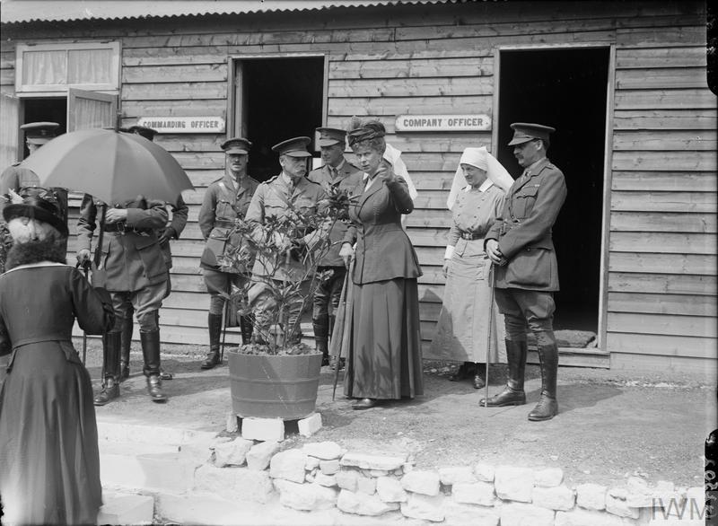 Queen Mary of Teck talking to the commanding officer of the Canadian hospital at Boulogne, 6th July 1917.