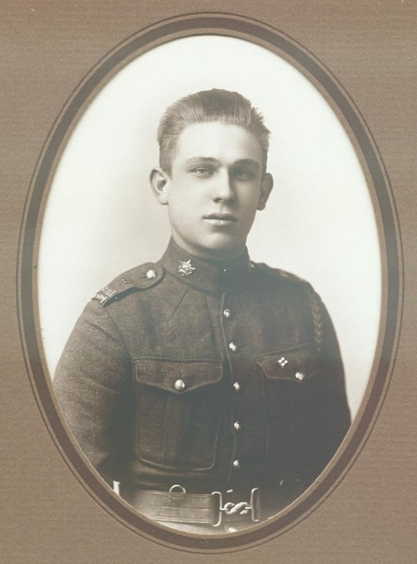 Private Wilfred James Ernest Young in the Great War